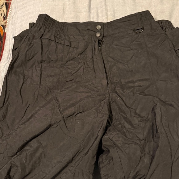 Pacific Trail Black large men’s insulated snowboard/ski pants - Picture 3 of 5